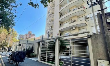 COCHERA en EXCELENTE UBICACION en CASEROS, TRES DE FEBRERO