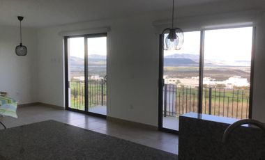 Departamento Zibata con vista al campo de golf
