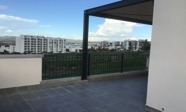 Departamento Zibata con vista al campo de golf