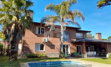 Codigo 634 - Pinamar - Casa En Alquiler - Pileta