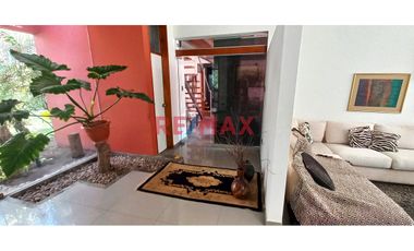 Se Vende Linda Casa En Exclusiva Zona De Lurín *Areas Veerdes *Terraza *Jardín *Precio De Ocasión