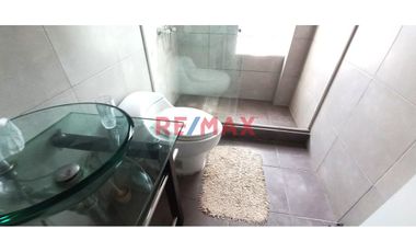 Se Vende Linda Casa En Exclusiva Zona De Lurín *Areas Veerdes *Terraza *Jardín *Precio De Ocasión