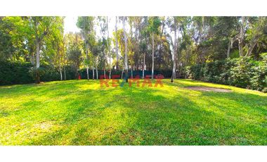 Se Vende Linda Casa En Exclusiva Zona De Lurín *Areas Veerdes *Terraza *Jardín *Precio De Ocasión