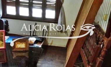 EXCELENTE CASA DE LOTE 10X25 3 AMB-GGE 3 AUTOS-CONSTANIA 1100-CIUDADELA