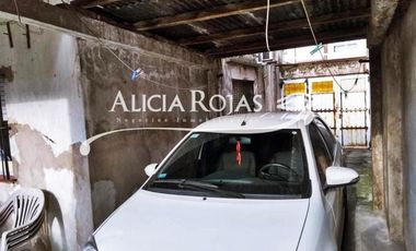 EXCELENTE CASA DE LOTE 10X25 3 AMB-GGE 3 AUTOS-CONSTANIA 1100-CIUDADELA