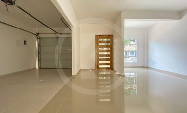 casa en sobre planos amplia de una planta en villa campestre- Montería