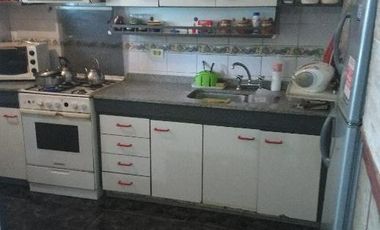 Casa PH en venta en Moron Sur