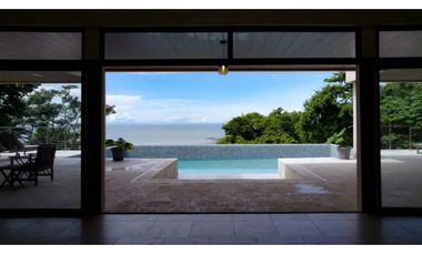 Vendo Casa de Lujo con vista al Mar - 5Hectareas de Terreno