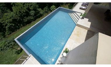 Vendo Casa de Lujo con vista al Mar - 5Hectareas de Terreno