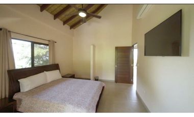 Vendo Casa de Lujo con vista al Mar - 5Hectareas de Terreno