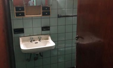 CASA IDEAL 2 FAMILIAS DE 3 AMBIENTES CADA UNA ZONA VILLA LUGANO