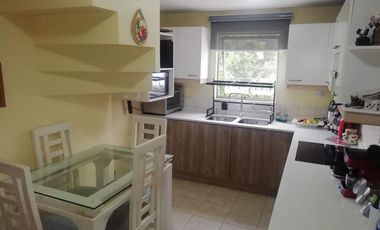 Se Vende Linda Casa Sector Rojas Magallanes