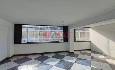 Se vende oficina con una excelente ubicación estratégica en JR. AYACUCHO Nro. 582 OFICINA 102 A - SEGUNDO PISO - CERCADO TRUJILLO; una de las zonas má