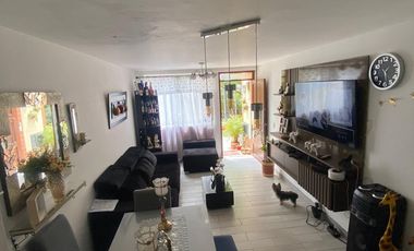 casa en venta en el poblado, loma del indio. Cod V12254
