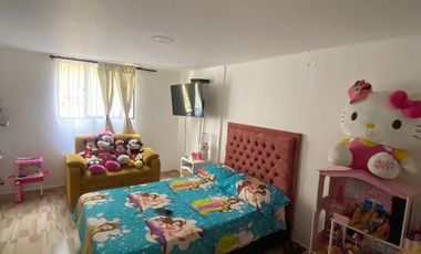casa en venta en el poblado, loma del indio. Cod V12254