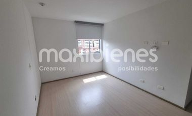 apartamento en arriendo en el esmeraldal. Cod A65993