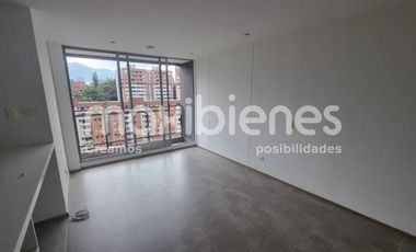 apartamento en arriendo en el esmeraldal. Cod A65993