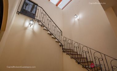 Casa deLujo En  venta en Puerta de Hierro Zona andares
