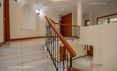 Casa deLujo En  venta en Puerta de Hierro Zona andares
