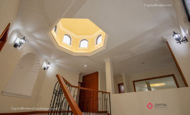 Casa deLujo En  venta en Puerta de Hierro Zona andares