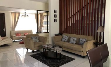 Disewakan Rumah Vermont Height BSD Tangerang Fully Furnished Siap Bisa disewa mulai April 2021