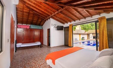 HERMOSA CASAQUINTA VACACIONAL URBANA