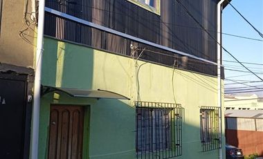 Casa en Venta en 2 Casas, ideal para inversión, Cerro Barón