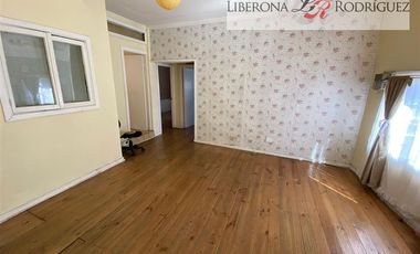 Casa en Venta en 2 Casas, ideal para inversión, Cerro Barón