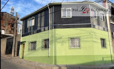 Casa en Venta en 2 Casas, ideal para inversión, Cerro Barón