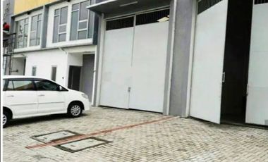 Dijual Gedung Dascoland Manyar Gresik