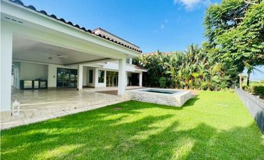 VENTA CASA 4 RECAMARAS SANTA MARIA FAIRWAY ESTATE