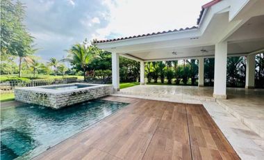 VENTA CASA 4 RECAMARAS SANTA MARIA FAIRWAY ESTATE