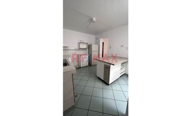 ✨ Vive En Un Edificio De Solo 3 Departamentos, Donde La Tranquilidad, Privacidad Y Comodidad Todavía Existen.