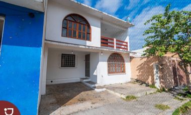 Casa a la venta en la Ciudad de Veracruz, Zona Norte - Villa Rica