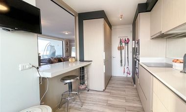 Departamento en VENTA de 3 DORMITORIOS. en LAS CONDES