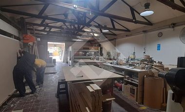 Local Comercial en Venta en Parral / Barón de Juras Reales