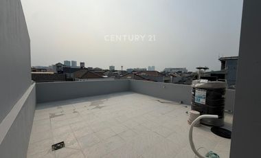 Rumah Baru Tomang 3 Lantai Siap Huni Jakarta Barat