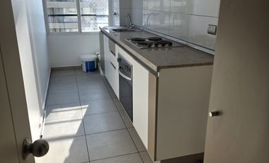 Arrienda tu departamento en Macul, solo $450.000 + EST y BOD