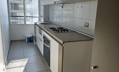 Arrienda tu departamento en Macul, solo $450.000 + EST y BOD