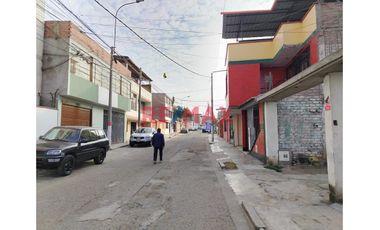 Se Vende Local De 3 Pisos  En San Juan De Miraflores