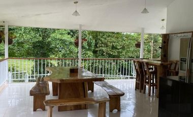 finca en arriendo en la florida. Cod A7292486