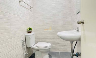 2 Bedrooms Townhouse  East Pattaya H011796
