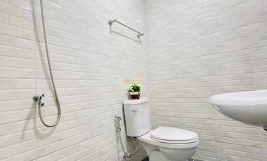 2 Bedrooms Townhouse  East Pattaya H011796