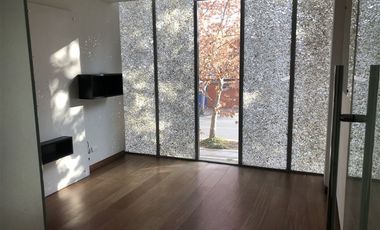 Oficina en Arriendo en Tobalaba - Lota