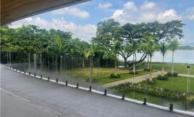 SAMBORONDON VENDO departamento con vista al río