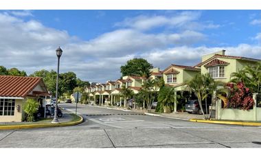 SE ALQUILA CASA AMOBLADA EN CLAYTON $2,250 AM