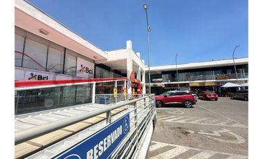 SE ARRIENDA LOCAL COMERCIAL LA REINA