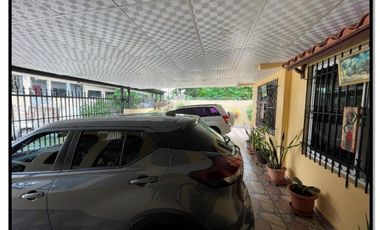 CASA  UNIFAMILIAR - CERRO VIENTO - EXCELENTE OFERTA