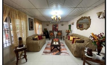 CASA  UNIFAMILIAR - CERRO VIENTO - EXCELENTE OFERTA