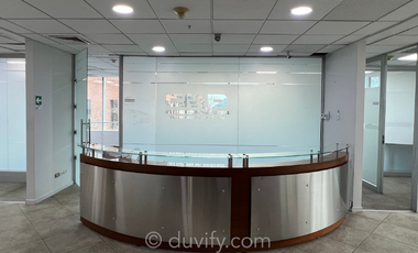 Oficina en Arriendo en Torre Paris/ Metro Los Leones